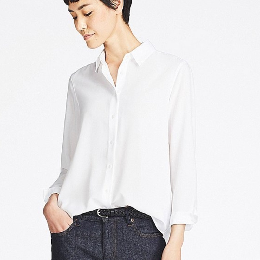 UNIQLO | White Button Down Blouse
